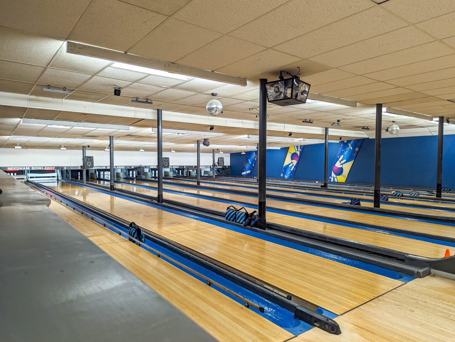 Where to Go Candlepin Bowling in Massachusetts (2024) 50+ Awesome